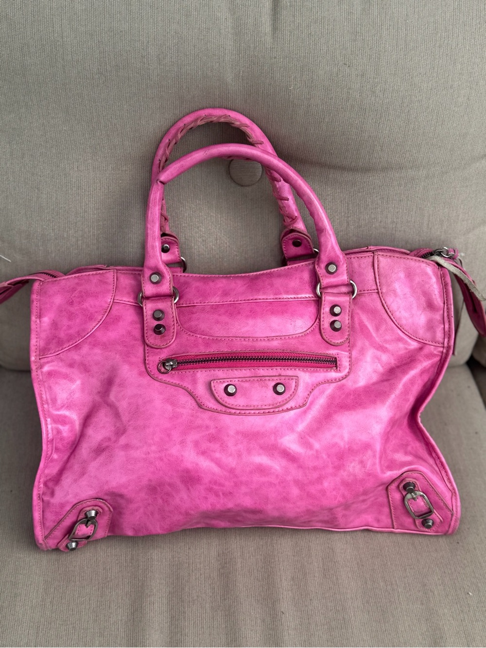 Hot Pink classic leather city bag large (no strap no mirror )